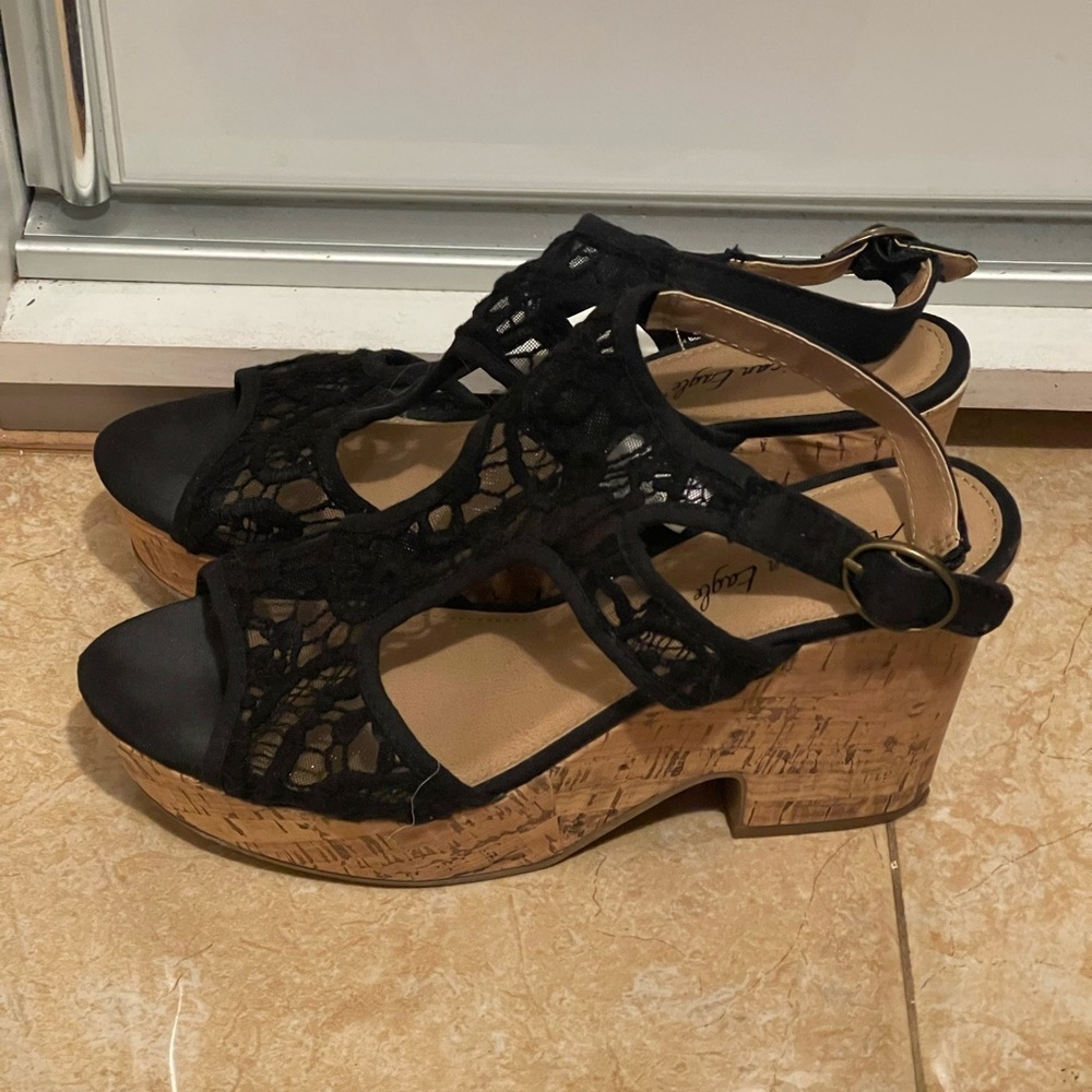 American Eagle Black Wedge Sandals- Women’s 9- Heels, Strappy Boho Lace cork - Picture 3 of 10
